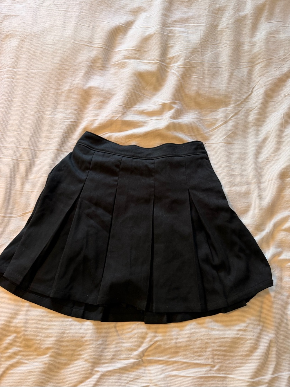 Hollister Black Pleated Mini Skirt